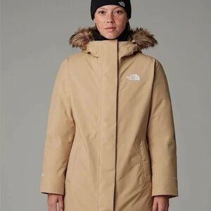 The North Face Arctic 600 Fill Down Parka Jacket Women’s Size Small NWT! $350